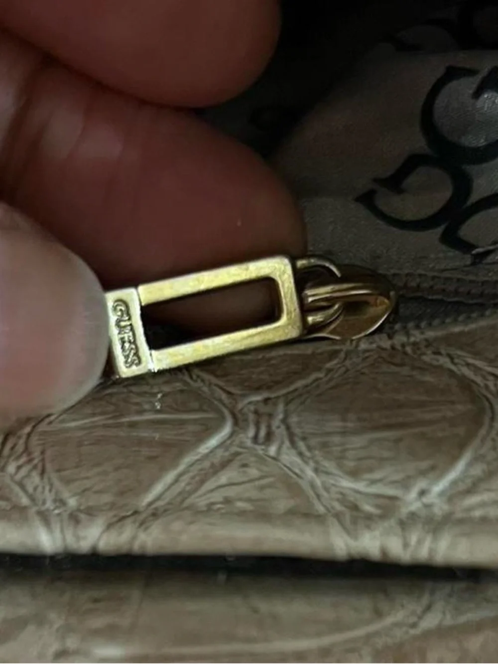 GUESS Y2K bag